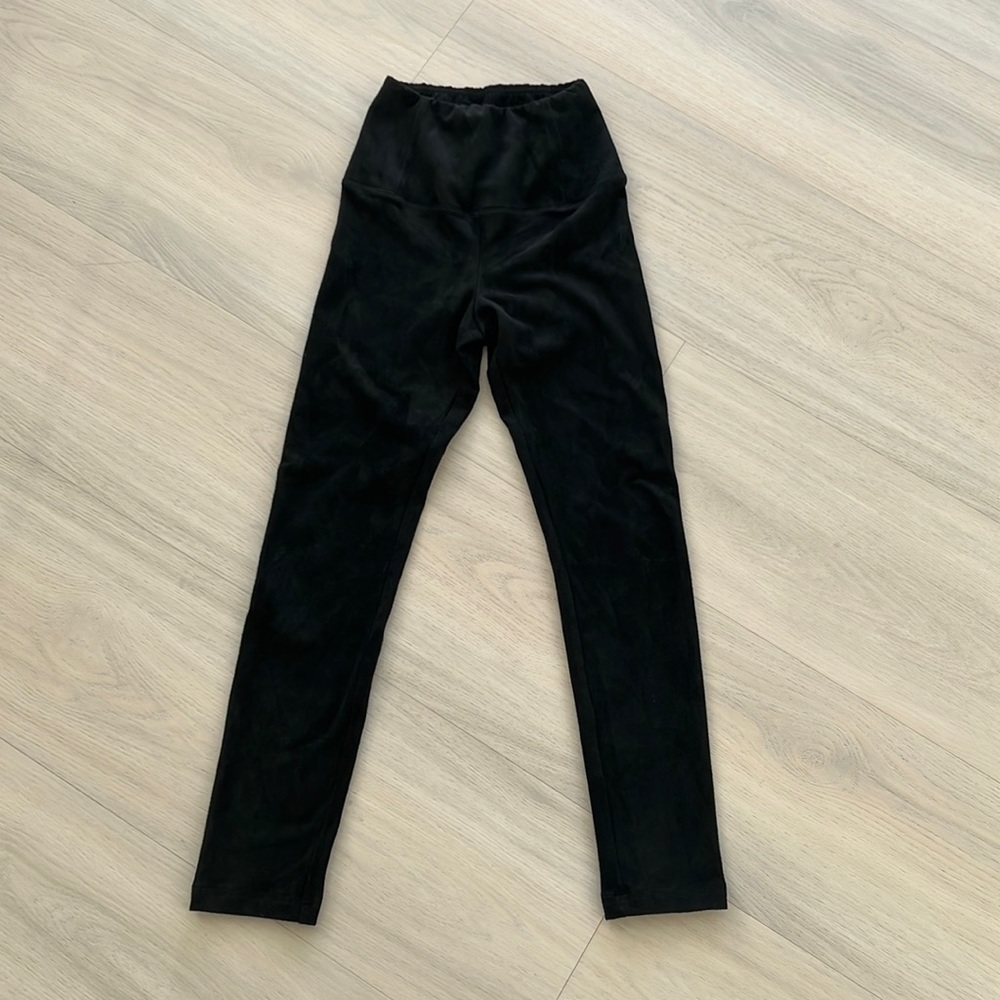 Aritzia Wilfred xxs suede black leggings